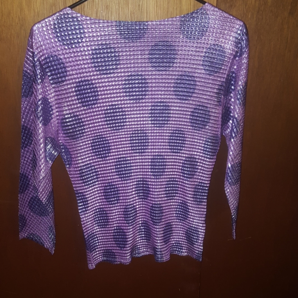 Blouse - Picture 2 of 3